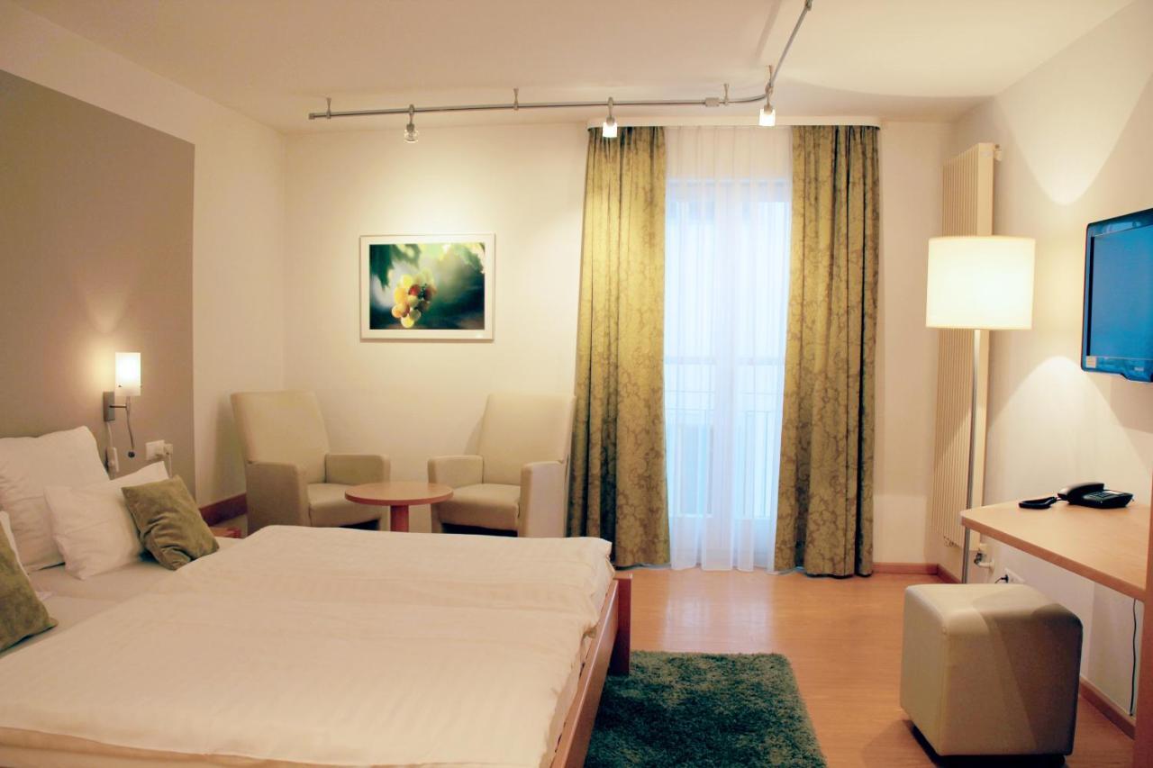 Hotel Tuchhaus Фольках Екстер'єр фото
